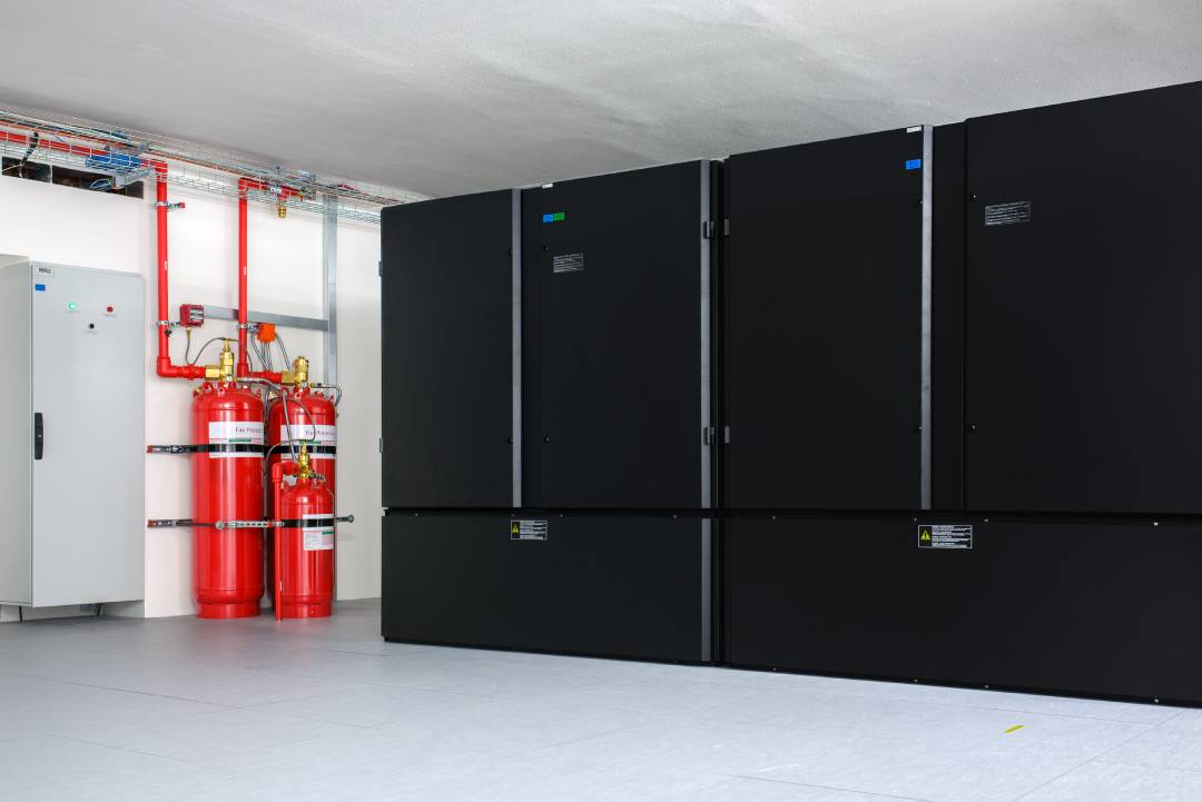 Clean agent fire suppression system used in data centers, backup battery rooms, electrical rooms